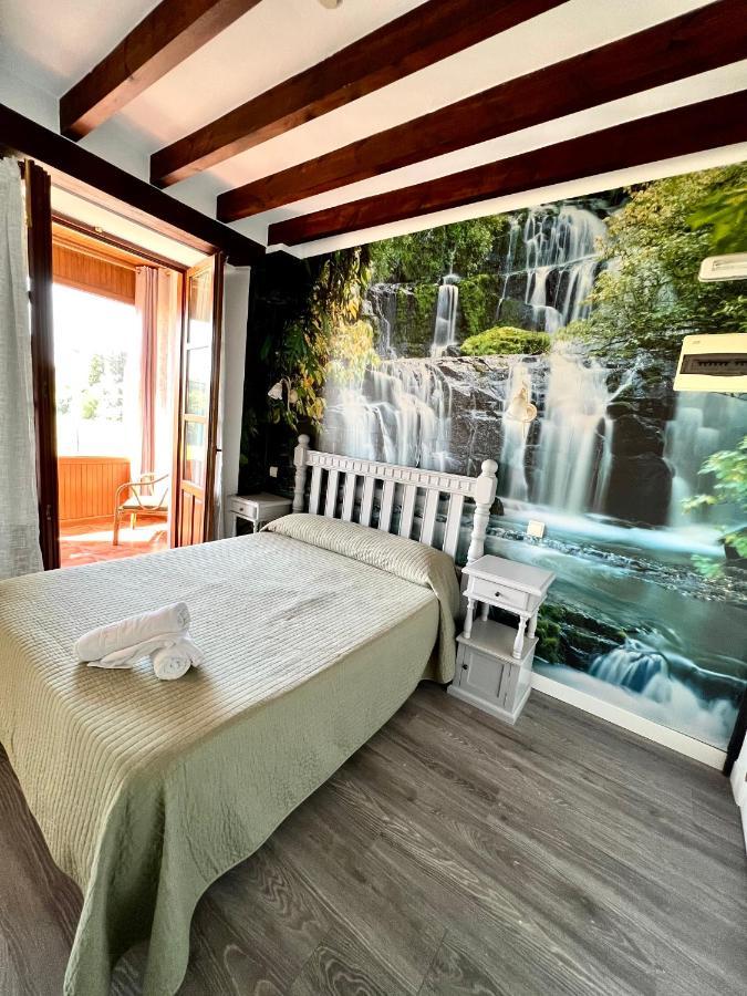 Hotel Villa Maria Ревилья-де-Камарго Экстерьер фото